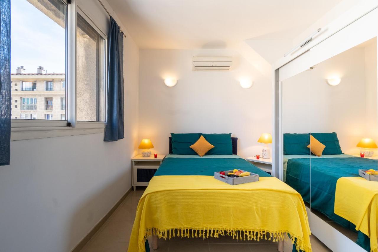 Celebre Vieux Port, Marseille Apartamento Exterior foto
