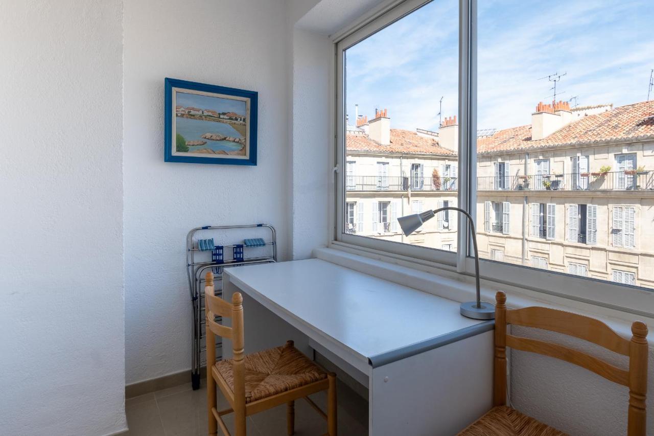 Celebre Vieux Port, Marseille Apartamento Exterior foto