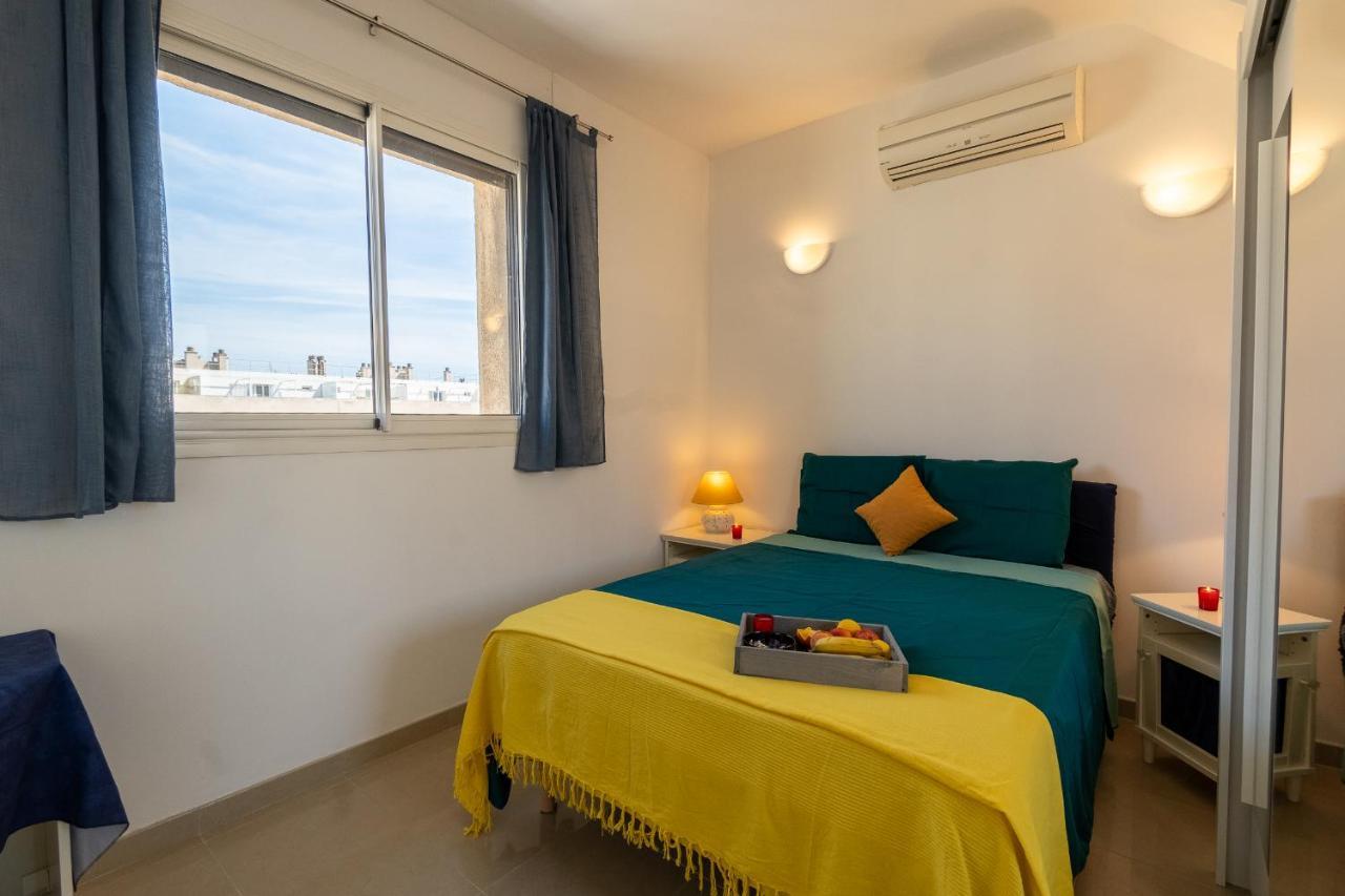 Celebre Vieux Port, Marseille Apartamento Exterior foto